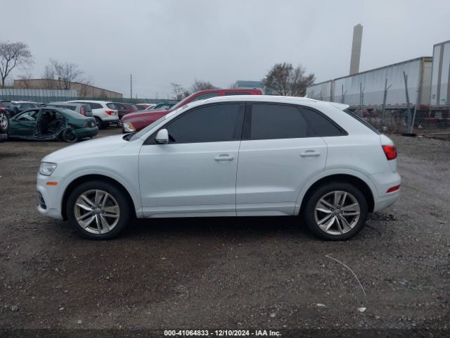WA1ECCFS3HR001569 Audi Q3 2.0t Premium