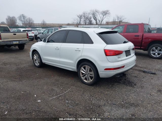 WA1ECCFS3HR001569 Audi Q3 2.0t Premium