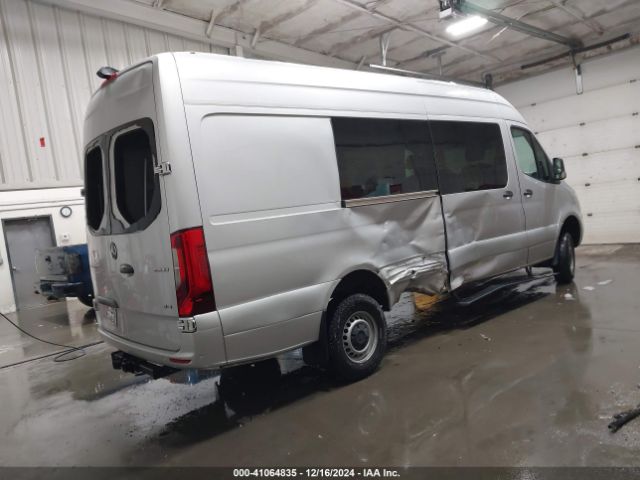 W2W4ECVY0MT066949 Freightliner Sprinter 2500 High Roof V6