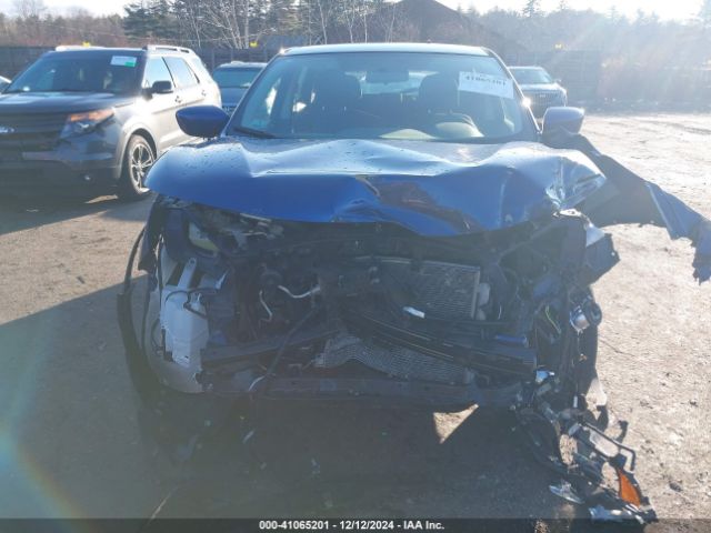 JN1BJ1CR3KW344432 Nissan Rogue Sport S