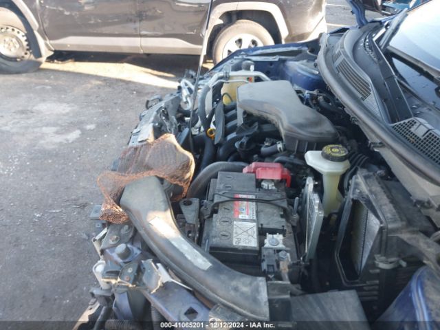 JN1BJ1CR3KW344432 Nissan Rogue Sport S