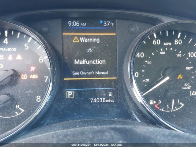 JN1BJ1CR3KW344432 Nissan Rogue Sport S