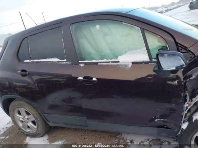 KL7CJKSB8LB343505 Chevrolet Trax Fwd Ls