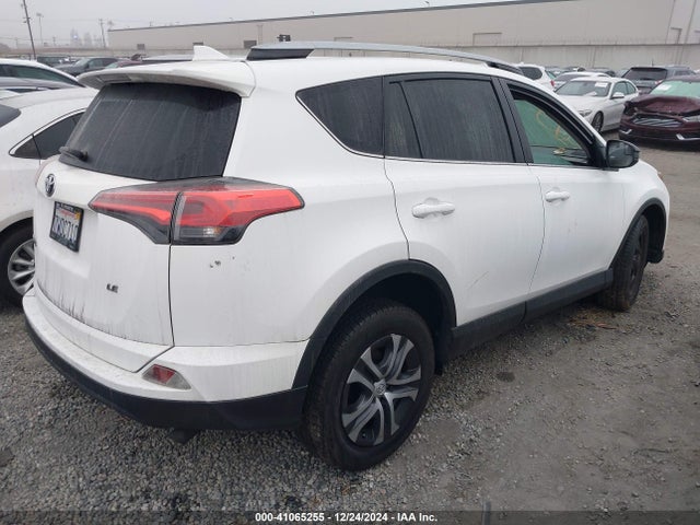 Toyota RAV4 LE 2017 2T3ZFREV6HW342204 Image 4