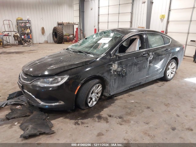 Chrysler 200 Limited 2015 1C3CCCAB7FN533209 Image 2