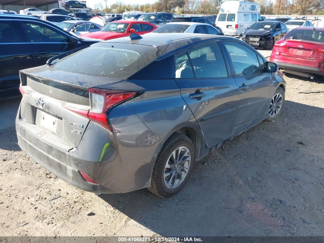 JTDKARFU6K3094651 Toyota Prius Limited