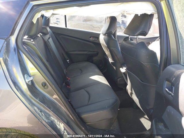 JTDKARFU6K3094651 Toyota Prius Limited