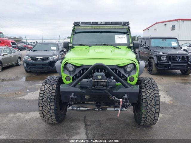 1C4BJWDG1HL503918 Jeep Wrangler Unlimited Sport 4x4