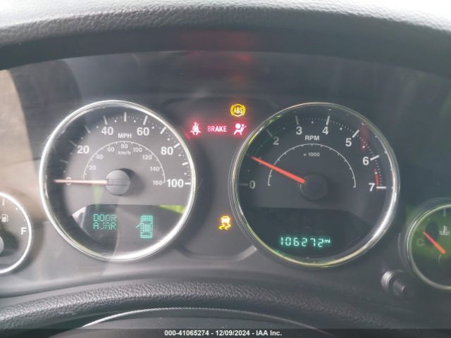 1C4BJWDG1HL503918 Jeep Wrangler Unlimited Sport 4x4