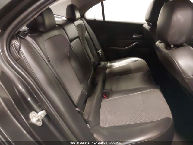 1G11E5SL7EF261472 Chevrolet MALIBU 2LT
