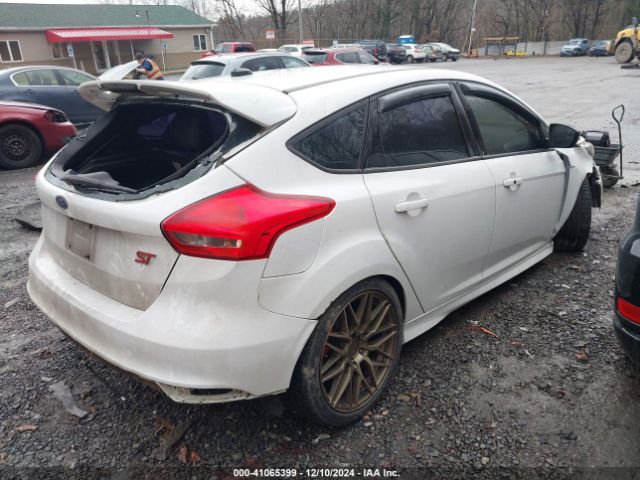 1FADP3L95FL312658 Ford FOCUS ST