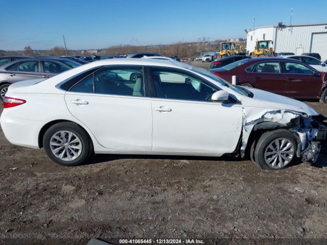 4T1BF1FK6HU781631 Toyota CAMRY LE