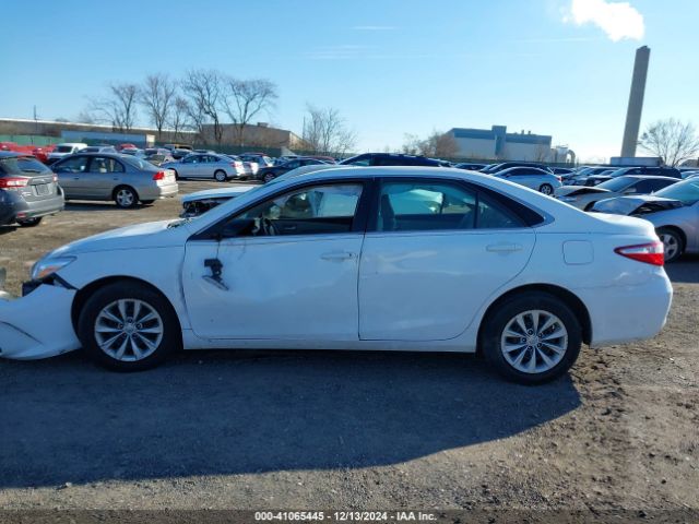 4T1BF1FK6HU781631 Toyota CAMRY LE