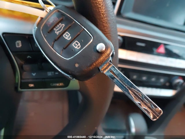 Hyundai SONATA SE 2019 5NPE24AF8KH771290 Image 11