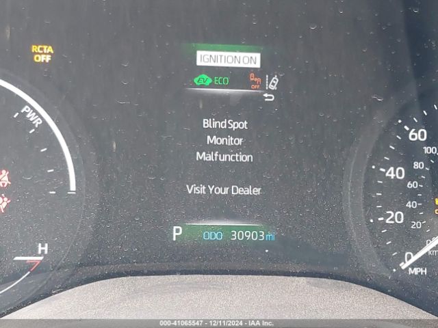5TDXRKEC6MS058264 Toyota Sienna Xse