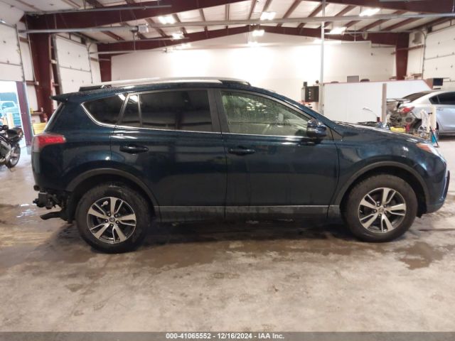 JTMRFREV9JJ220618 Toyota Rav4 Adventure/xle