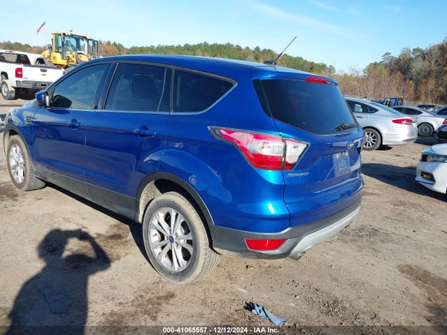 1FMCU0GD3HUA99245 Ford ESCAPE SE