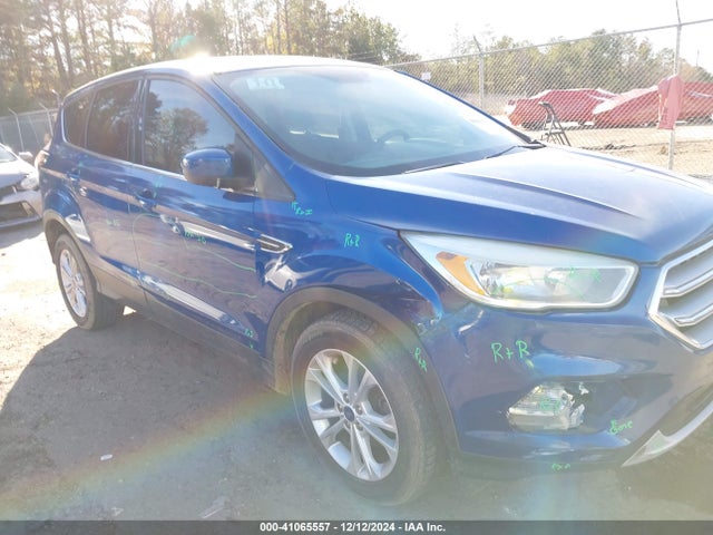 1FMCU0GD3HUA99245 Ford ESCAPE SE