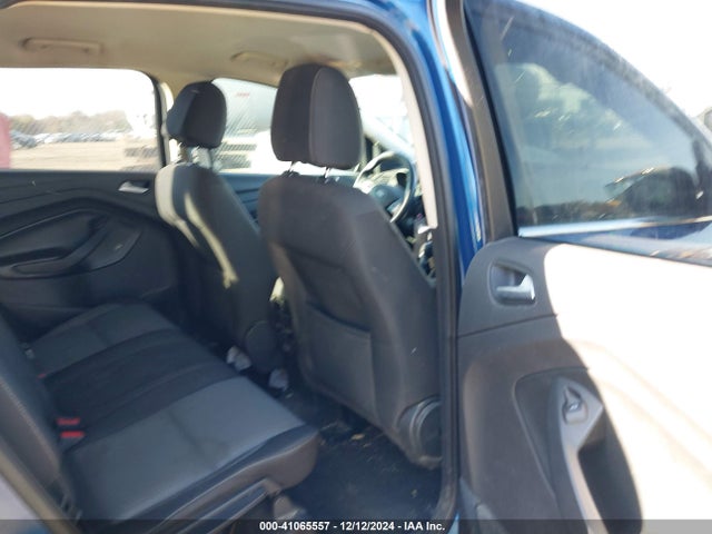 1FMCU0GD3HUA99245 Ford ESCAPE SE