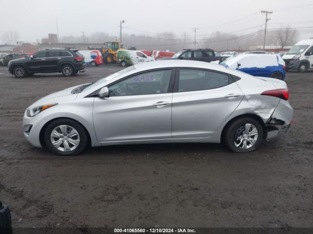 5NPDH4AE9GH674186 Hyundai ELANTRA SE