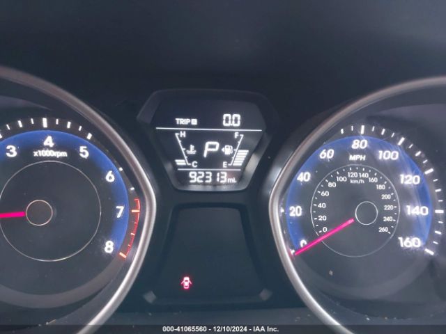 5NPDH4AE9GH674186 Hyundai ELANTRA SE