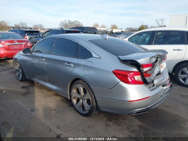 1HGCV1F96JA186439 Honda Accord Touring