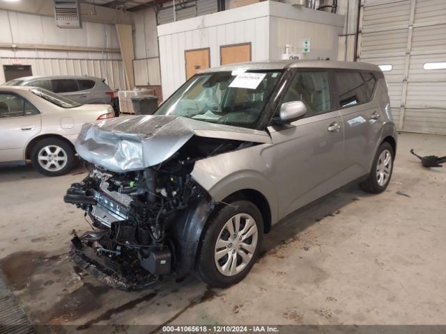 KNDJ23AU3P7872000 KIA SOUL LX