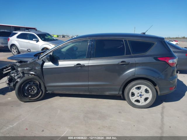 1FMCU0F72HUC49020 Ford ESCAPE S