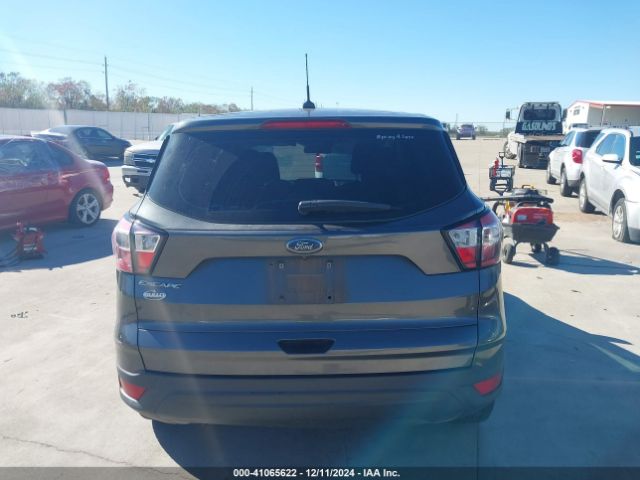 1FMCU0F72HUC49020 Ford ESCAPE S