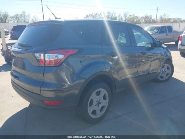 1FMCU0F72HUC49020 Ford ESCAPE S