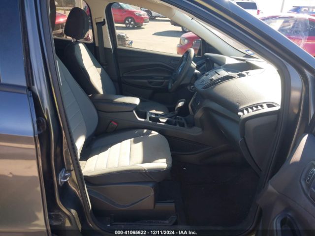 1FMCU0F72HUC49020 Ford ESCAPE S