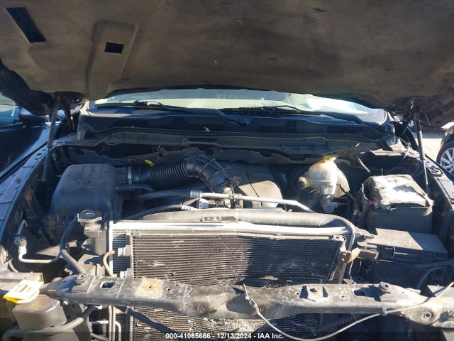 2011 RAM 1500 1D7RV1CT1BS666611 Photo 9