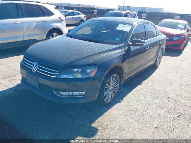 1VWBS7A3XEC079572 Volkswagen Passat 1.8t Sport