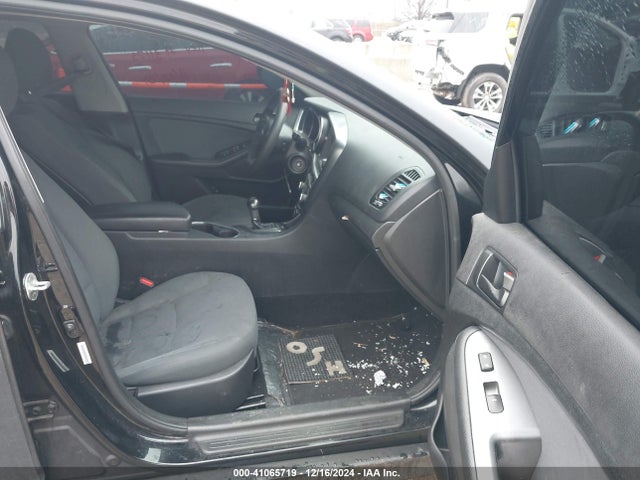 5XXGM4A77FG446756 KIA Optima Lx