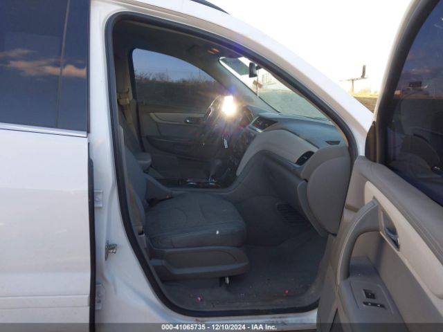 1GNKRHKD2HJ114429 Chevrolet Traverse 2lt