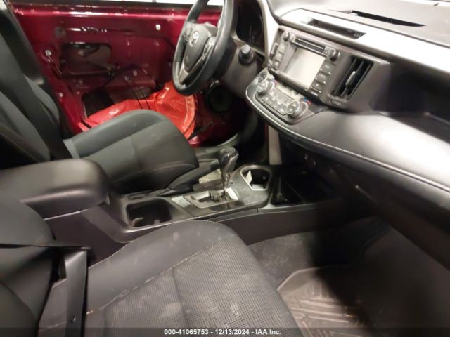 2T3RFREV3JW739620 Toyota Rav4 Adventure/xle