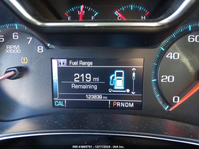 2G1105S33J9108928 Chevrolet IMPALA 1LT