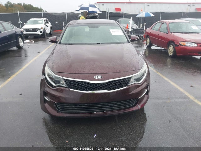 KIA Optima Lx 2018 5XXGT4L30JG232584 Image 12