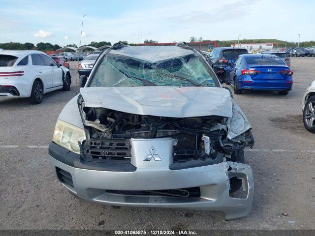 2004 MITSUBISHI ENDEAVOR 4A4MM21SX4E018878 Photo 5