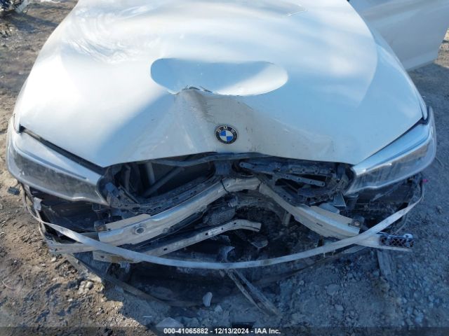 WBAJE7C39HWA03685 BMW 540i Xdrive