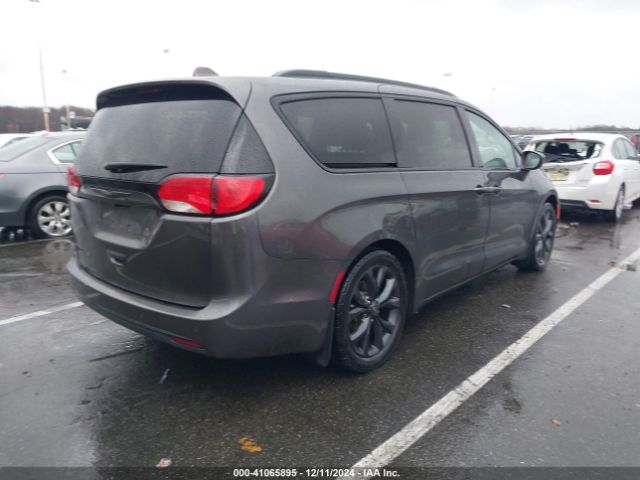 2C4RC1FG3KR593371 Chrysler Pacifica Touring Plus