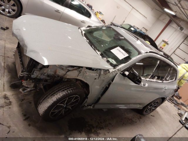 5UX83DP03N9L39764 BMW X3 M40i