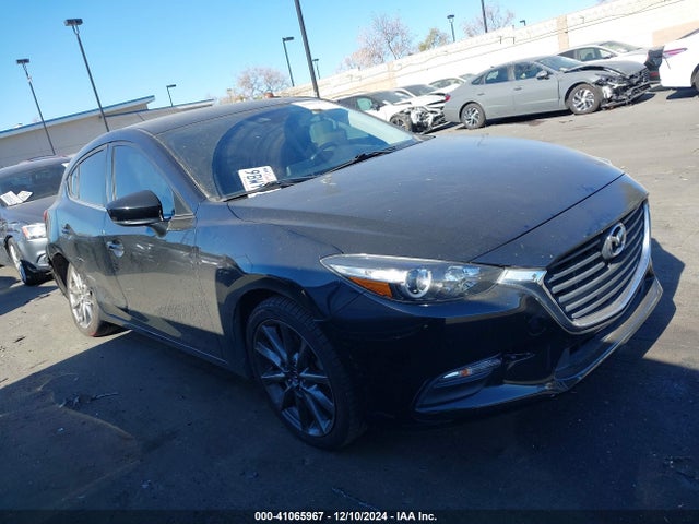 3MZBN1L32JM273992 Mazda Mazda3 Touring