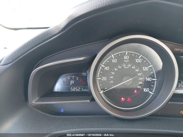 3MZBN1L32JM273992 Mazda Mazda3 Touring