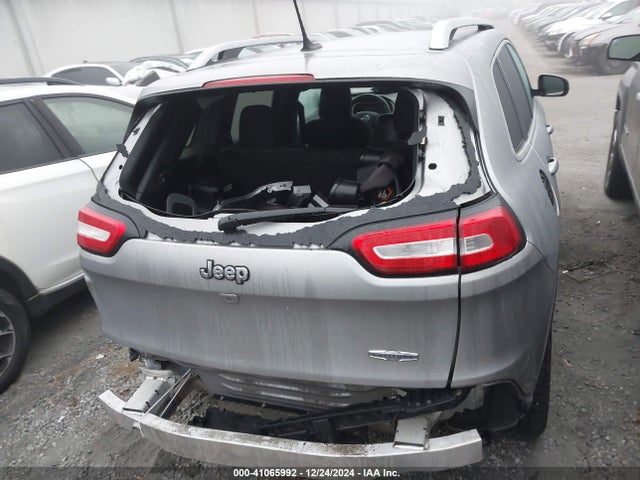 Jeep Cherokee Latitude 2016 1C4PJLCB3GW161198 Image 16