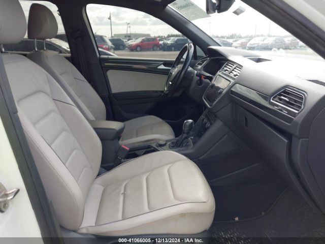 2020 VOLKSWAGEN TIGUAN 3VV4B7AX6LM115379 Photo 4