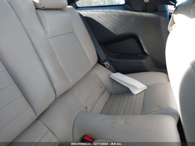 1ZVBP8AM0E5201960 Ford Mustang V6 Premium