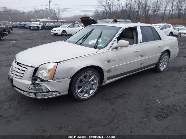 2011 CADILLAC DTS 1G6KH5E69BU116100 Photo 1