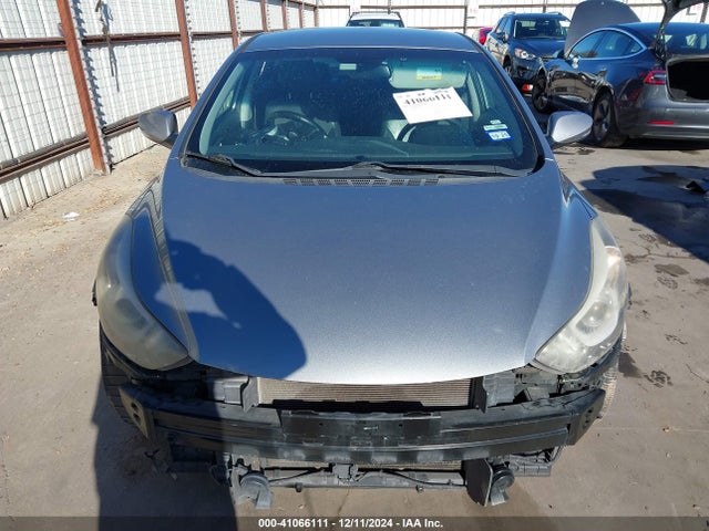 Hyundai Elantra Limited 2015 KMHDH4AE2FU328044 Image 13