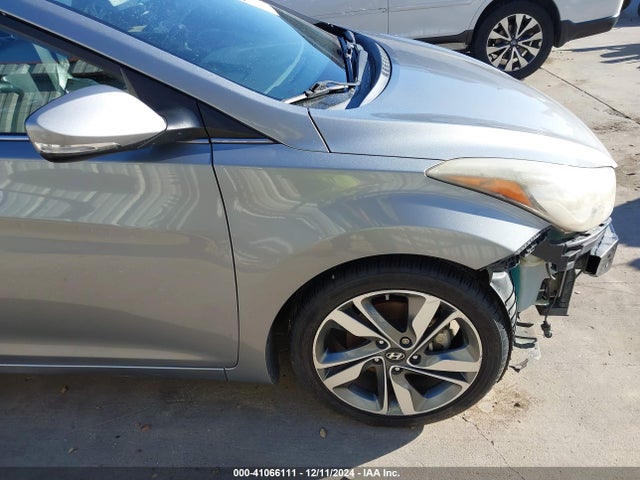 Hyundai Elantra Limited 2015 KMHDH4AE2FU328044 Image 18